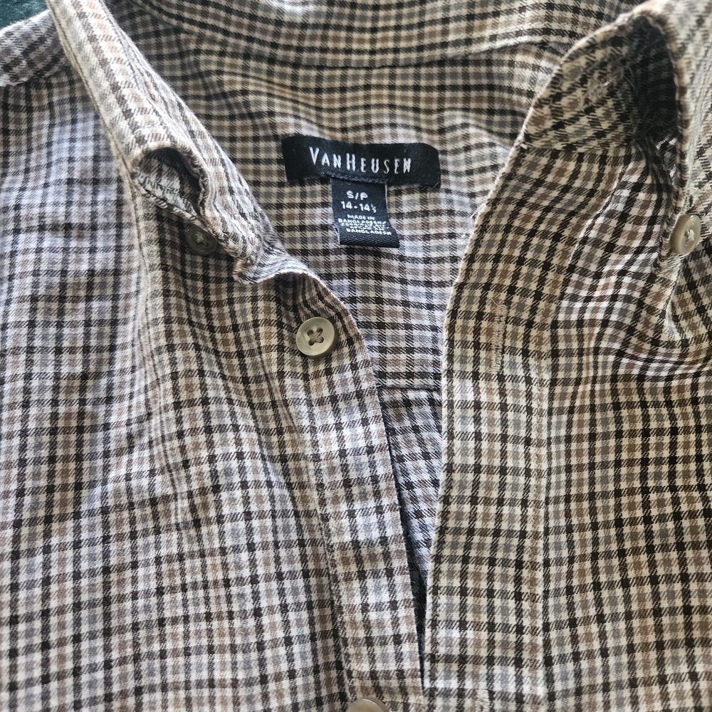 Van Heusen Checkered Shirt in Black, White, and Brown mens small